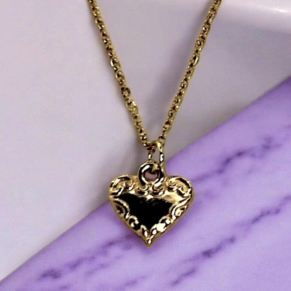 Heart Gold Tone Double Sided With Scrollwork Heart Pendant Necklace Valentine - Picture 1 of 5